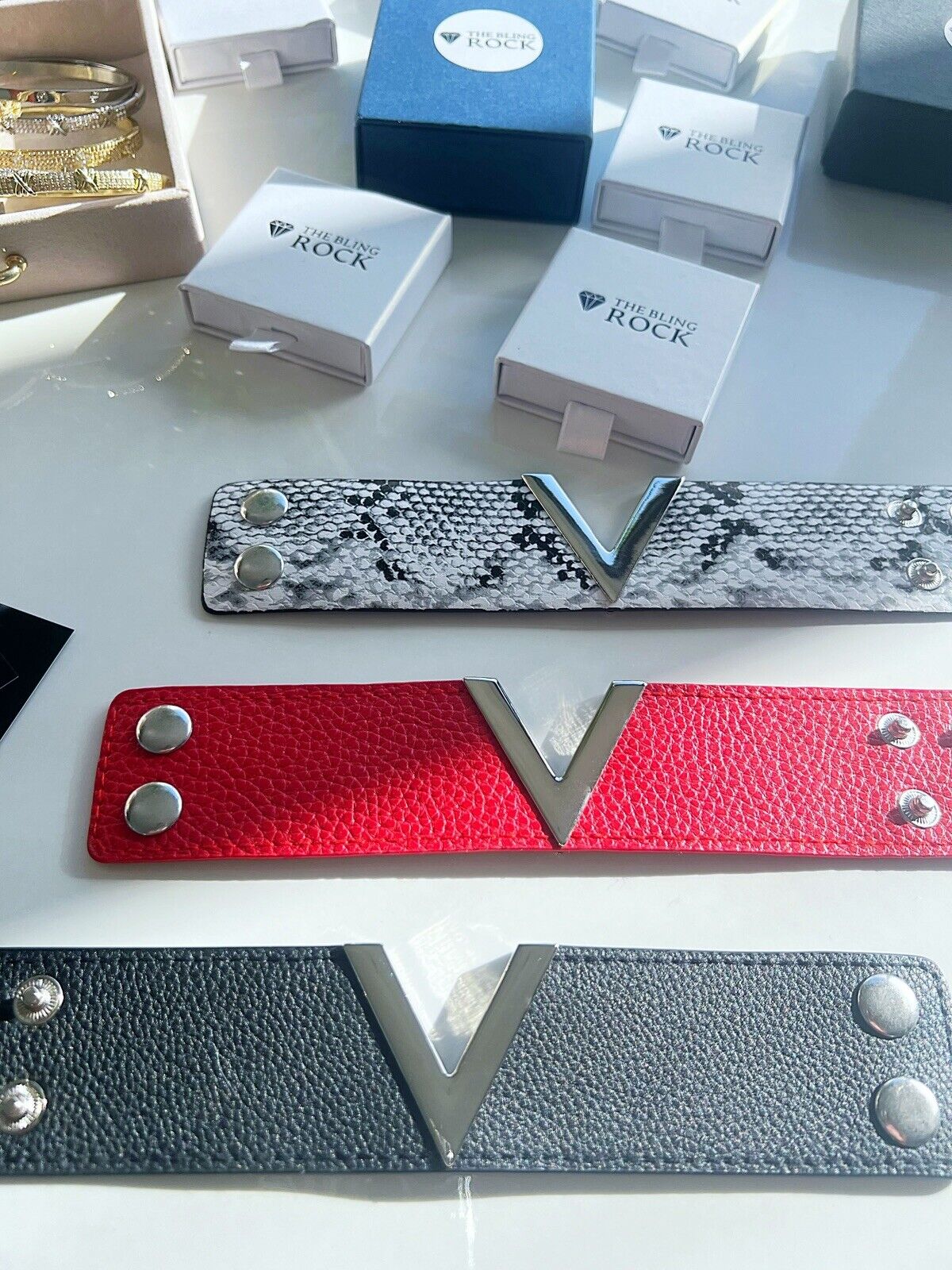 Luxury V-shape Faux Leather Red Bracelet